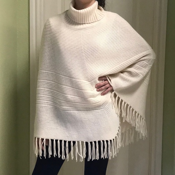 Talbots turtleneck sweater, poncho, cape - Picture 2 of 7